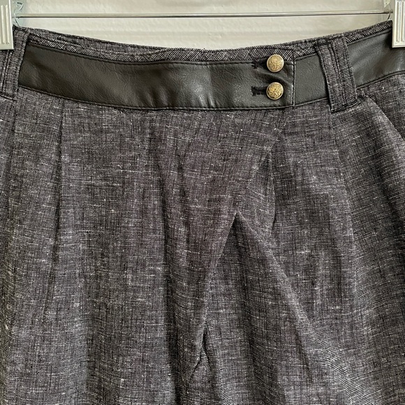Only women’s pants size M gray and black - Picture 4 of 16